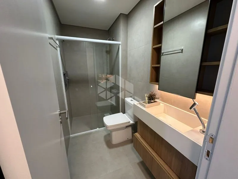 Furnished 33 m² studio with 1 bedroom and 1 bathroom — photo 5