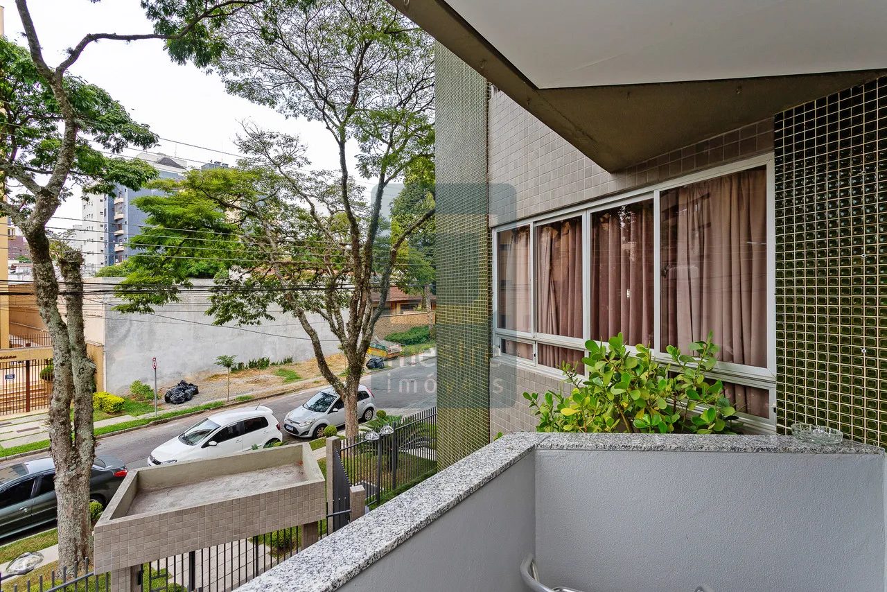 Apartamento mobiliado com 3 dormitórios e 4 banheiros — photo 40