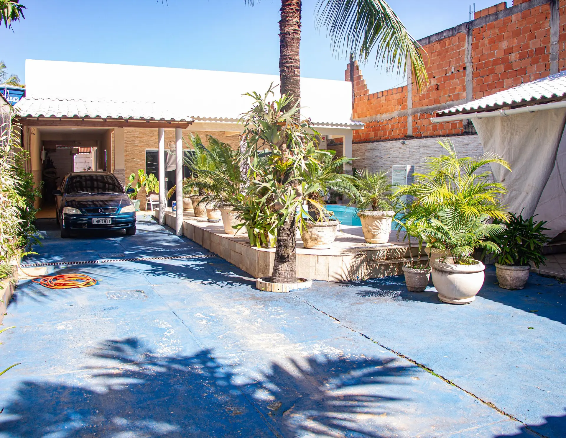 Casa mobiliada com 3 quartos, 5 banheiros e jardim — photo 30