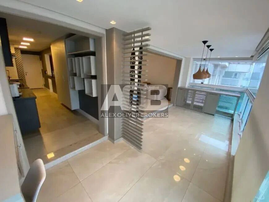 Furnished duplex penthouse with 4 bedrooms and 210 m² — photo 4
