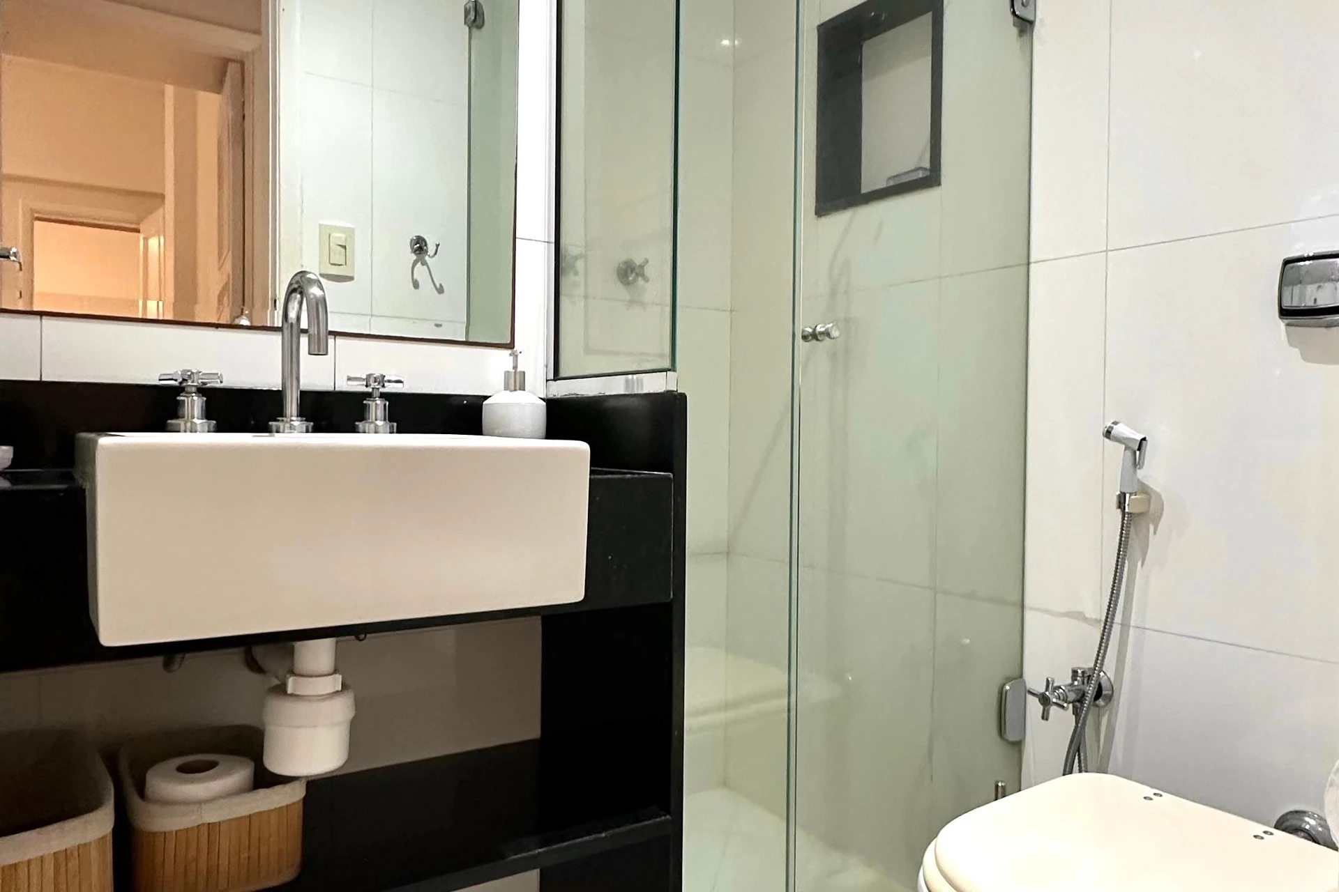 Apartamento mobiliado com 3 quartos e fogão a gás — photo 35