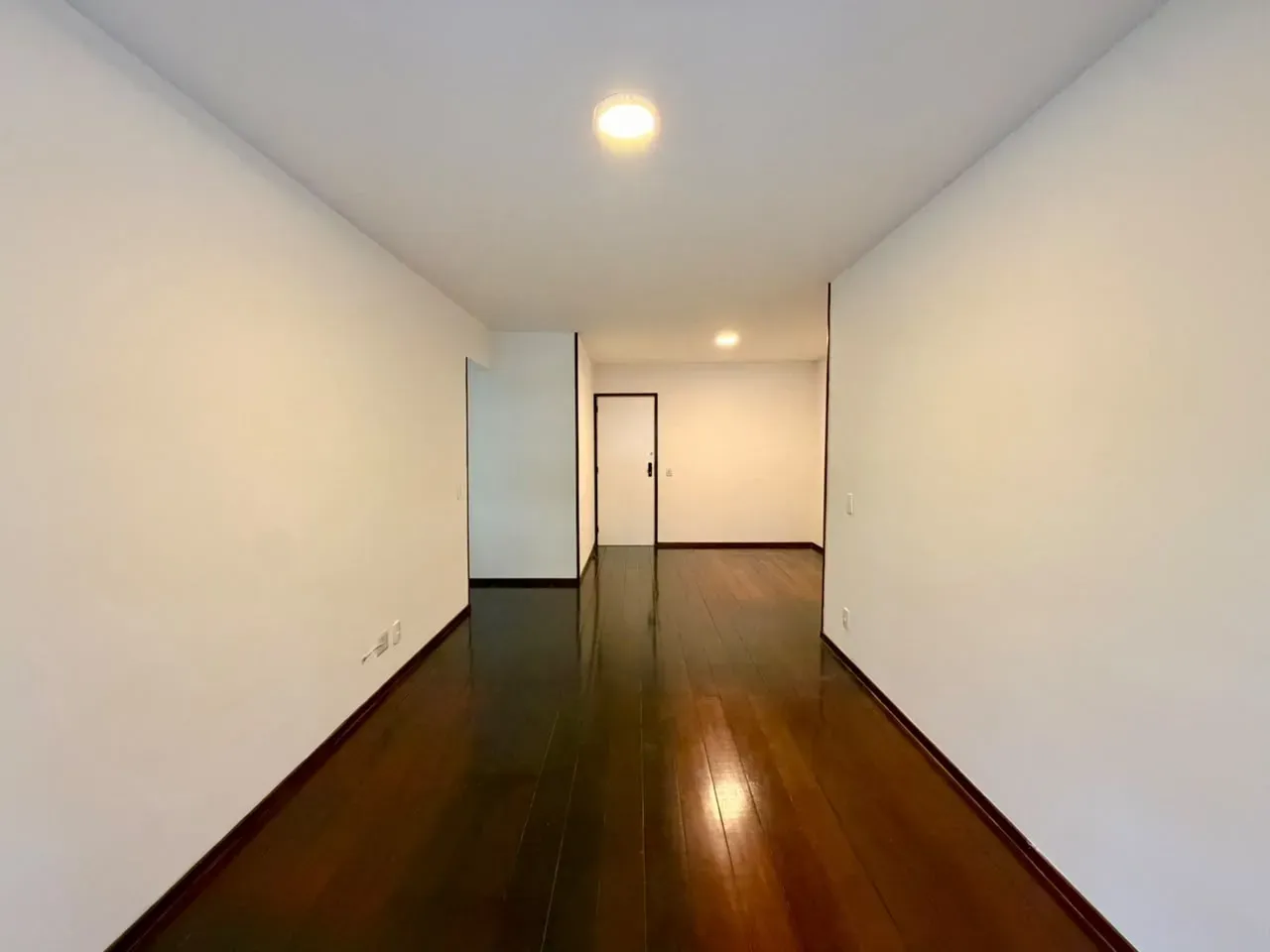 Apartamento, 100 m², com closet — photo 19