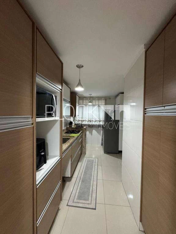 Furnished duplex with 4 bedrooms and 2 en-suite baths — photo 2
