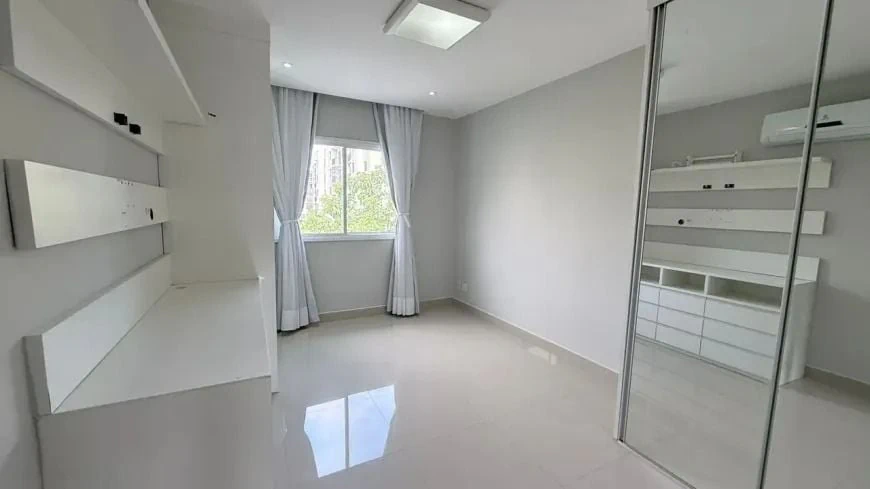 House, 350 m², with a grill on the balcony — photo 5