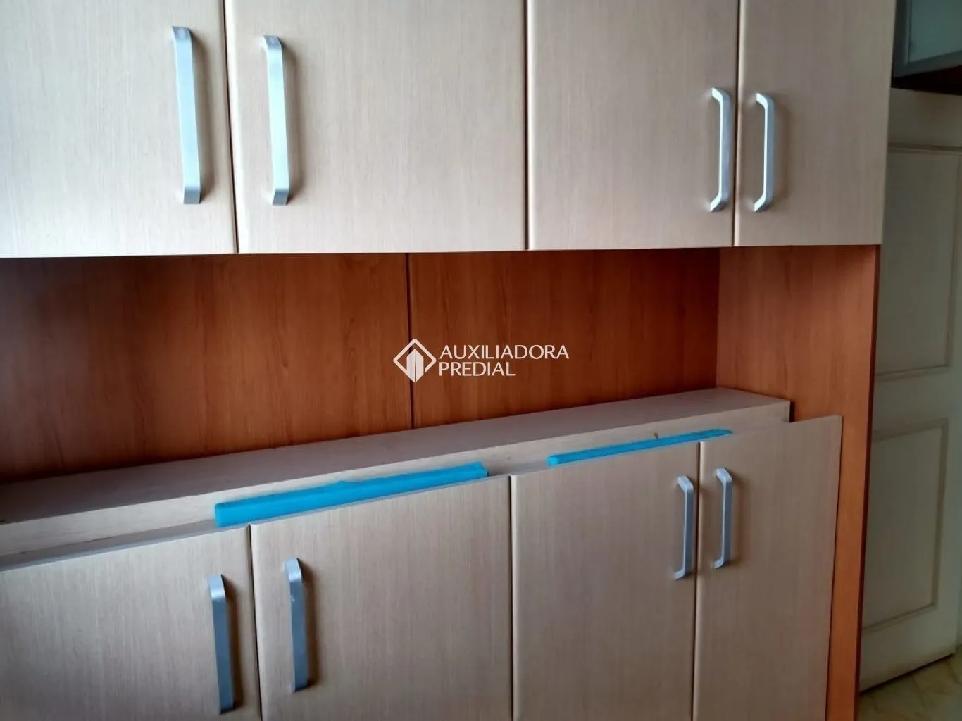 Penthouse with 3 bedrooms and balcony on 5th floor — photo 12
