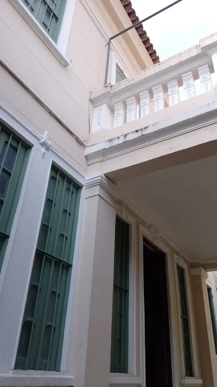 Unfurnished house with 5 bedrooms and 4 bathrooms — photo 14