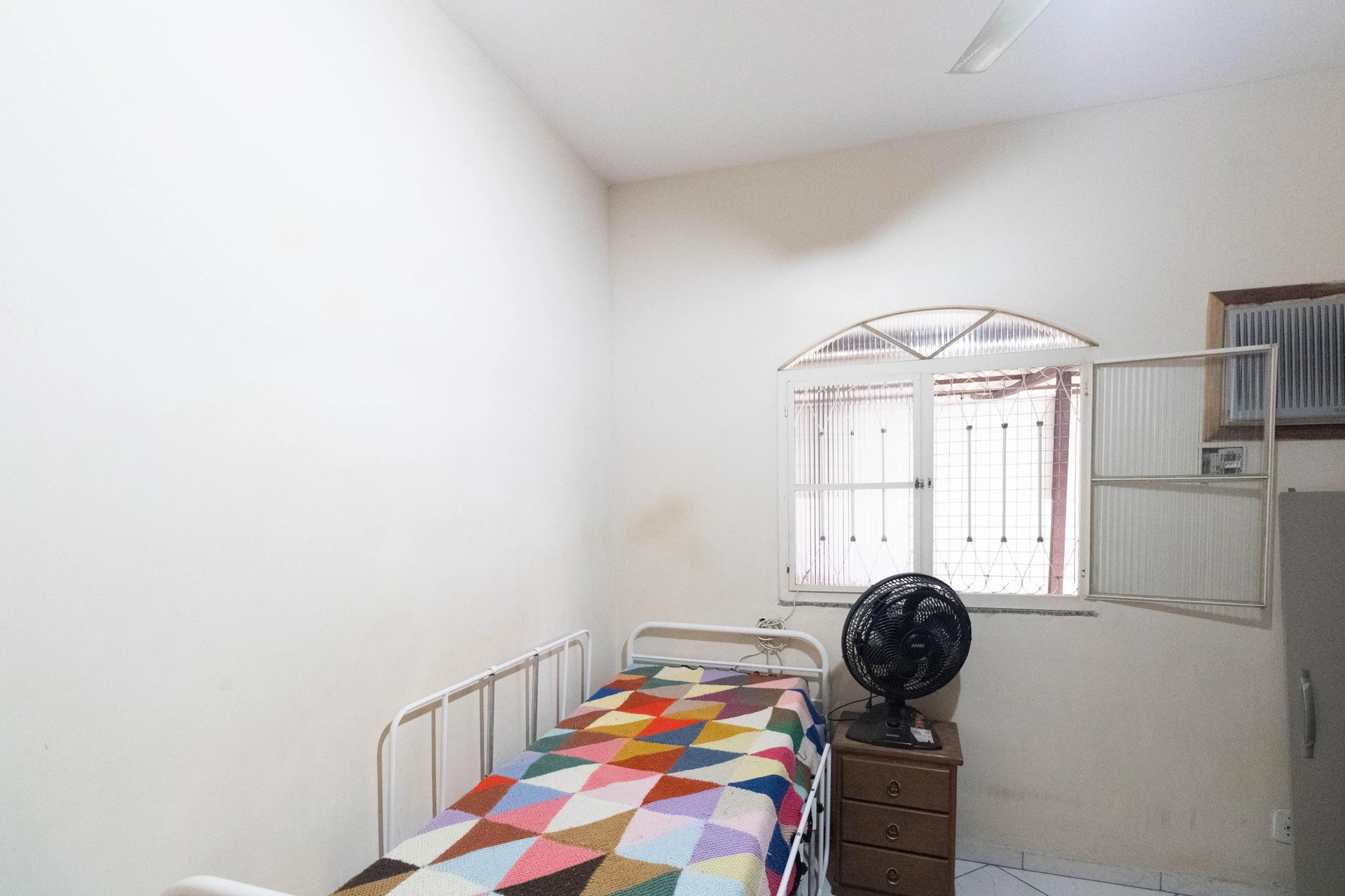 Casa amueblada con 6 dormitorios, 3 baños y jardín propio — photo 37