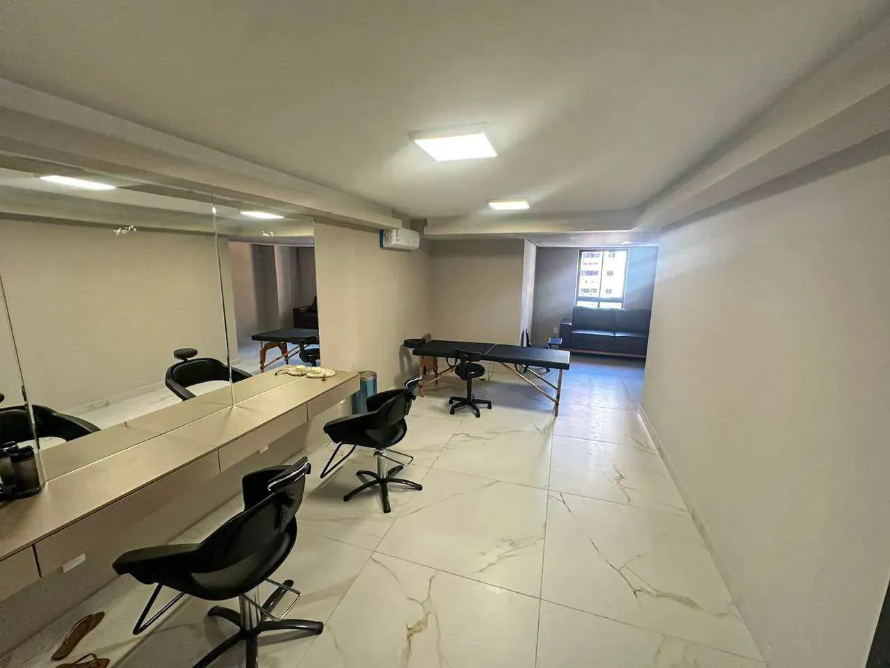 3-bedroom rental apartment with 1 suite and 2 parking — photo 14