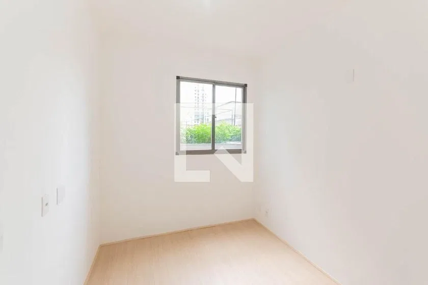Garden-style apartment with 2 bedrooms and a balcony — photo 13