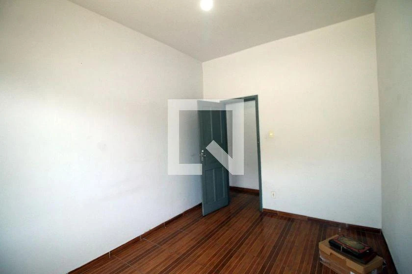 Apartamento, 70 m², com piso de madeira ou laminado — photo 4