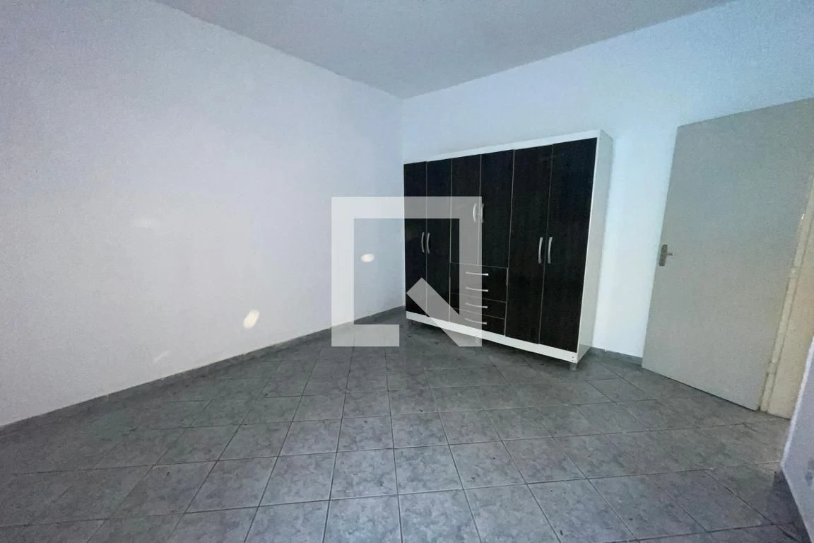 Casa para alugar com 4 quartos, varanda e quintal — photo 39
