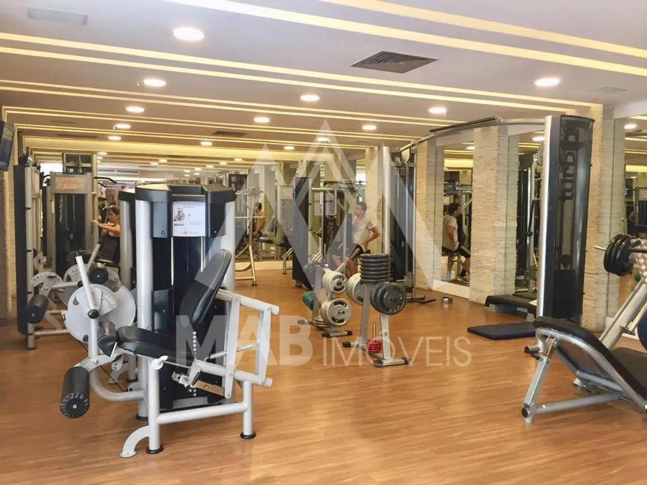 Apartamento mobiliado de 4 quartos e 5 banheiros, 160 m² — photo 21