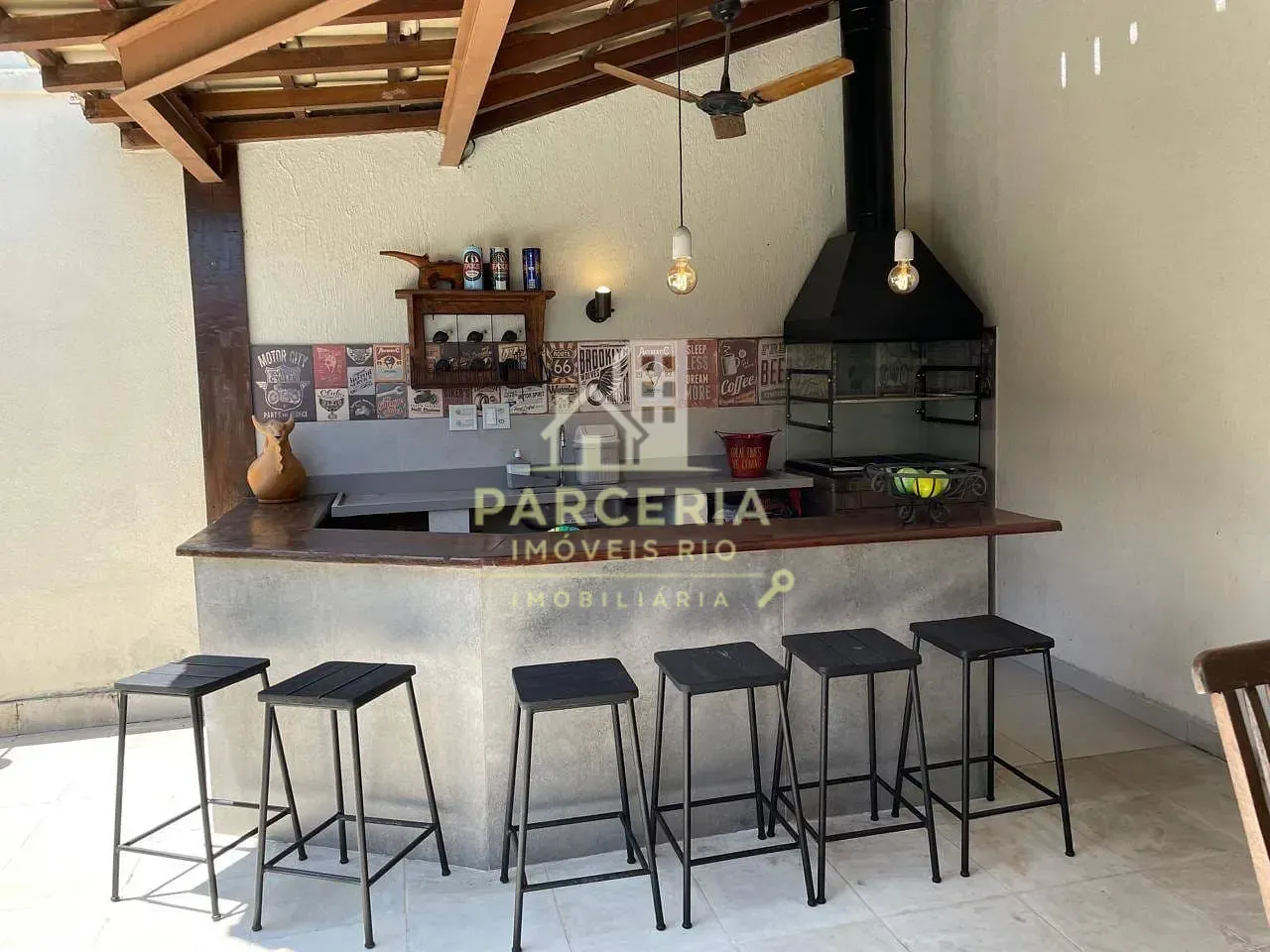 Casa mobiliada com 5 quartos e área de piscina compartilhada — photo 44