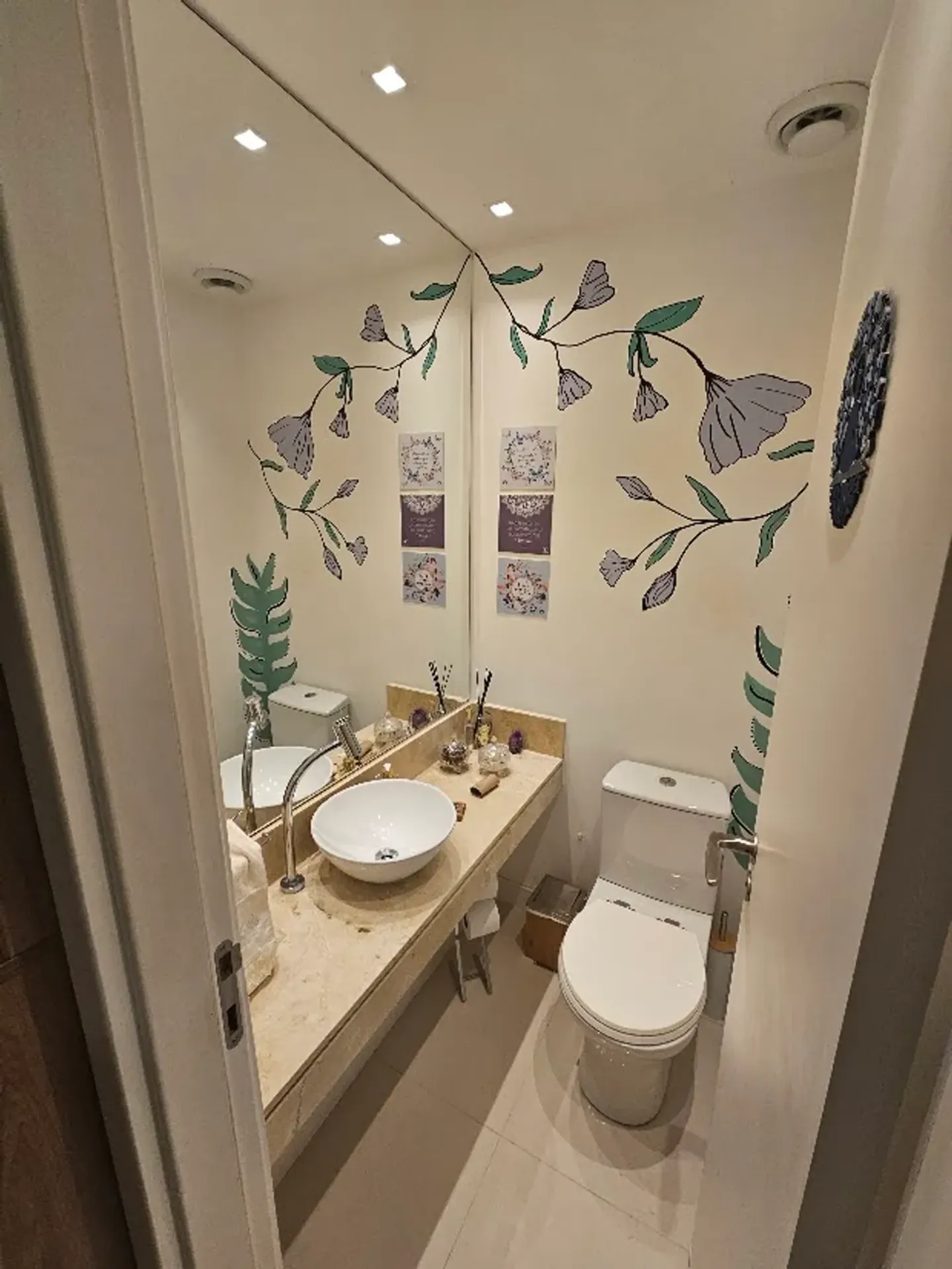 3-bedroom apartment in a building with a sauna — photo 2