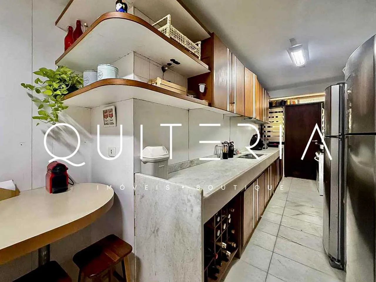 Furnished 4-bedroom apartment with 2 parking spots — photo 11