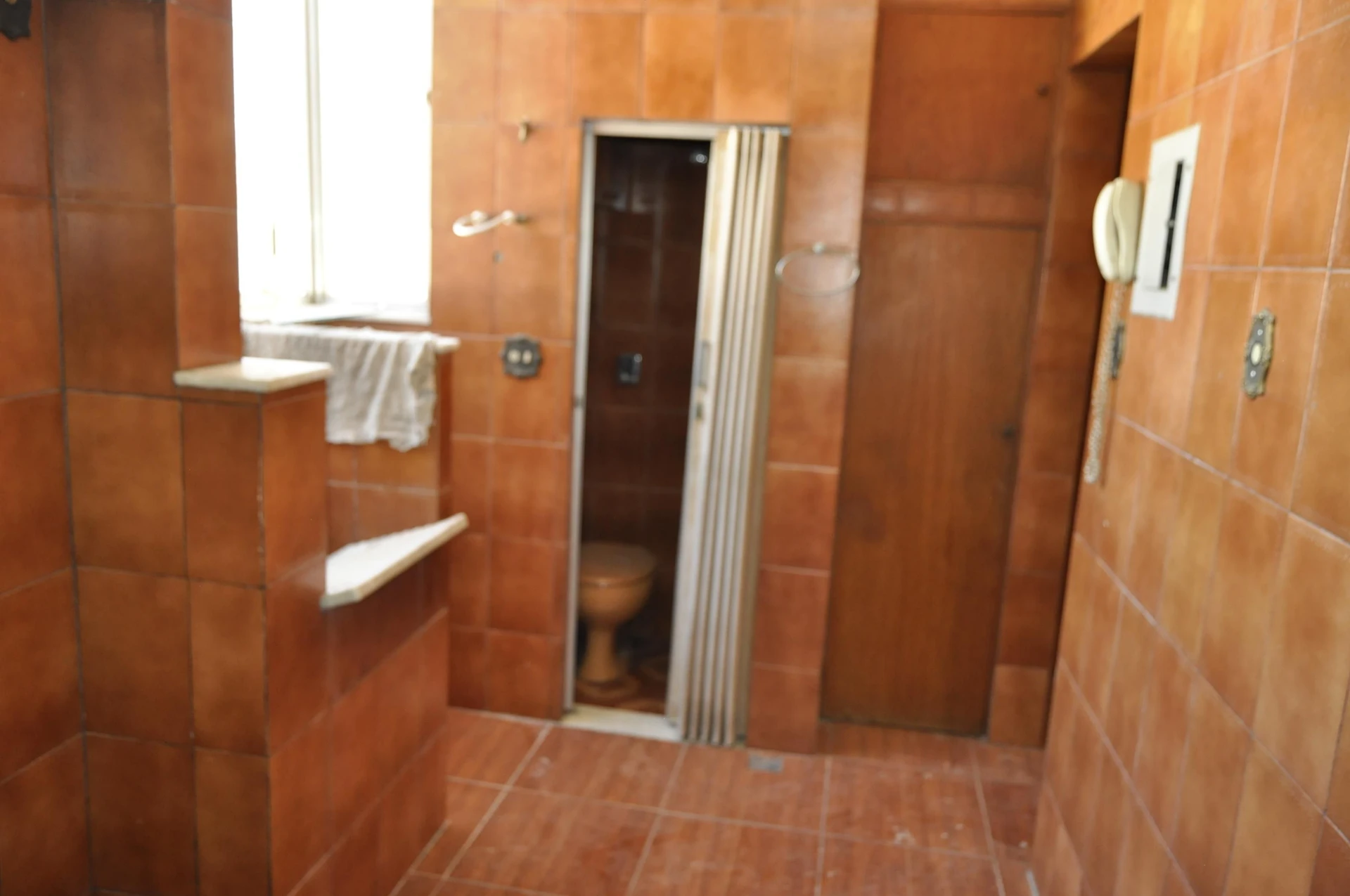 Unfurnished apartment with 2 bedrooms and private garden — photo 22