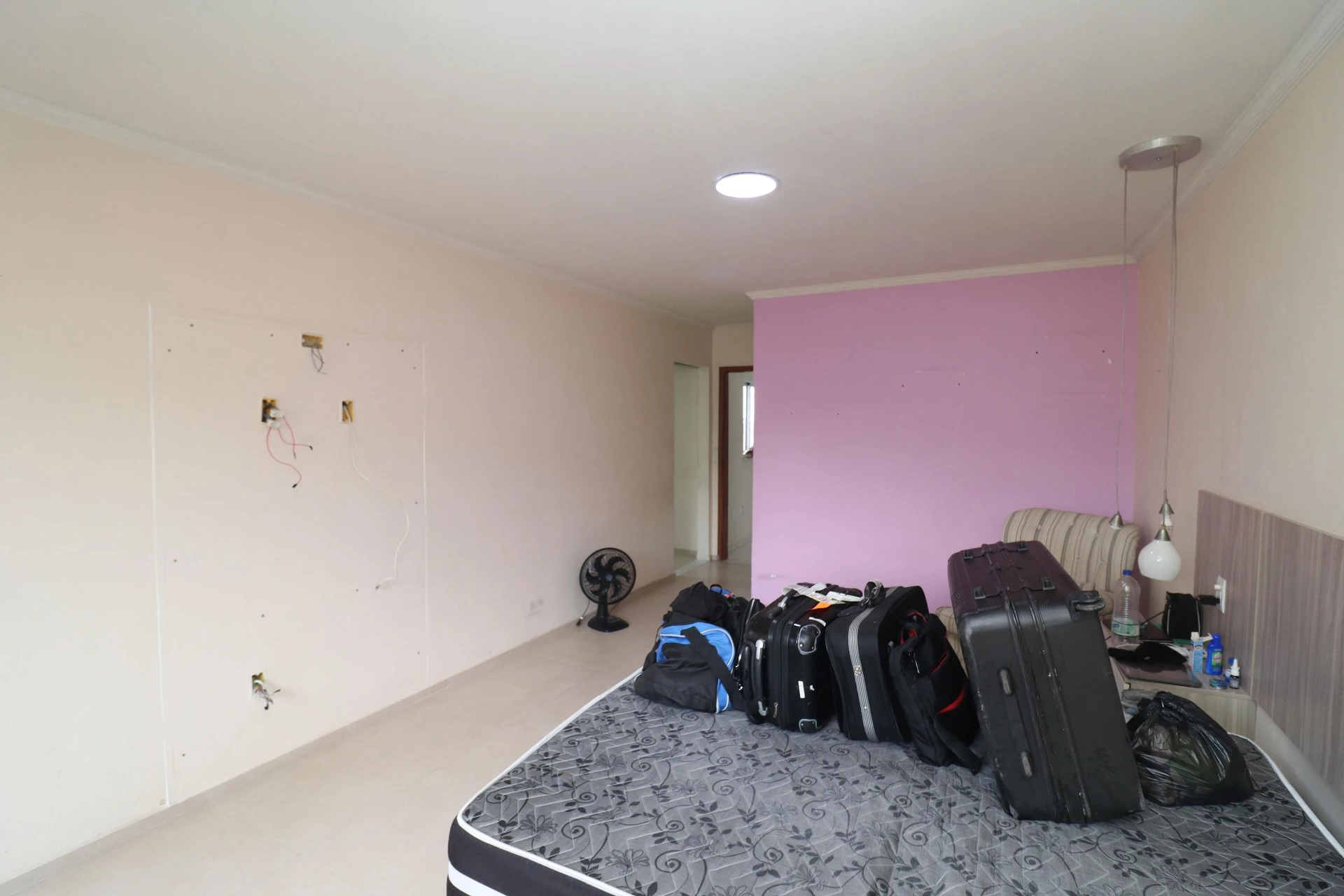 House with 4 suites and 3 parking spaces with private garden — photo 29