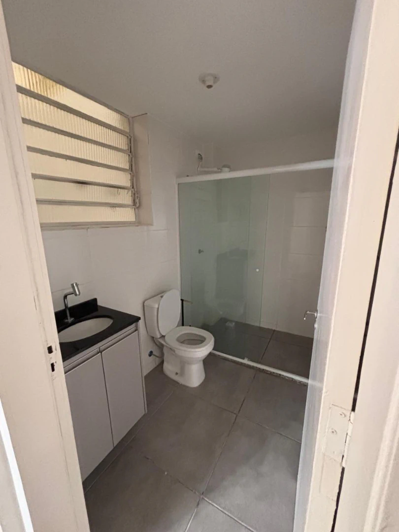 Apartamento com piso de madeira ou laminado, Parolin — photo 4