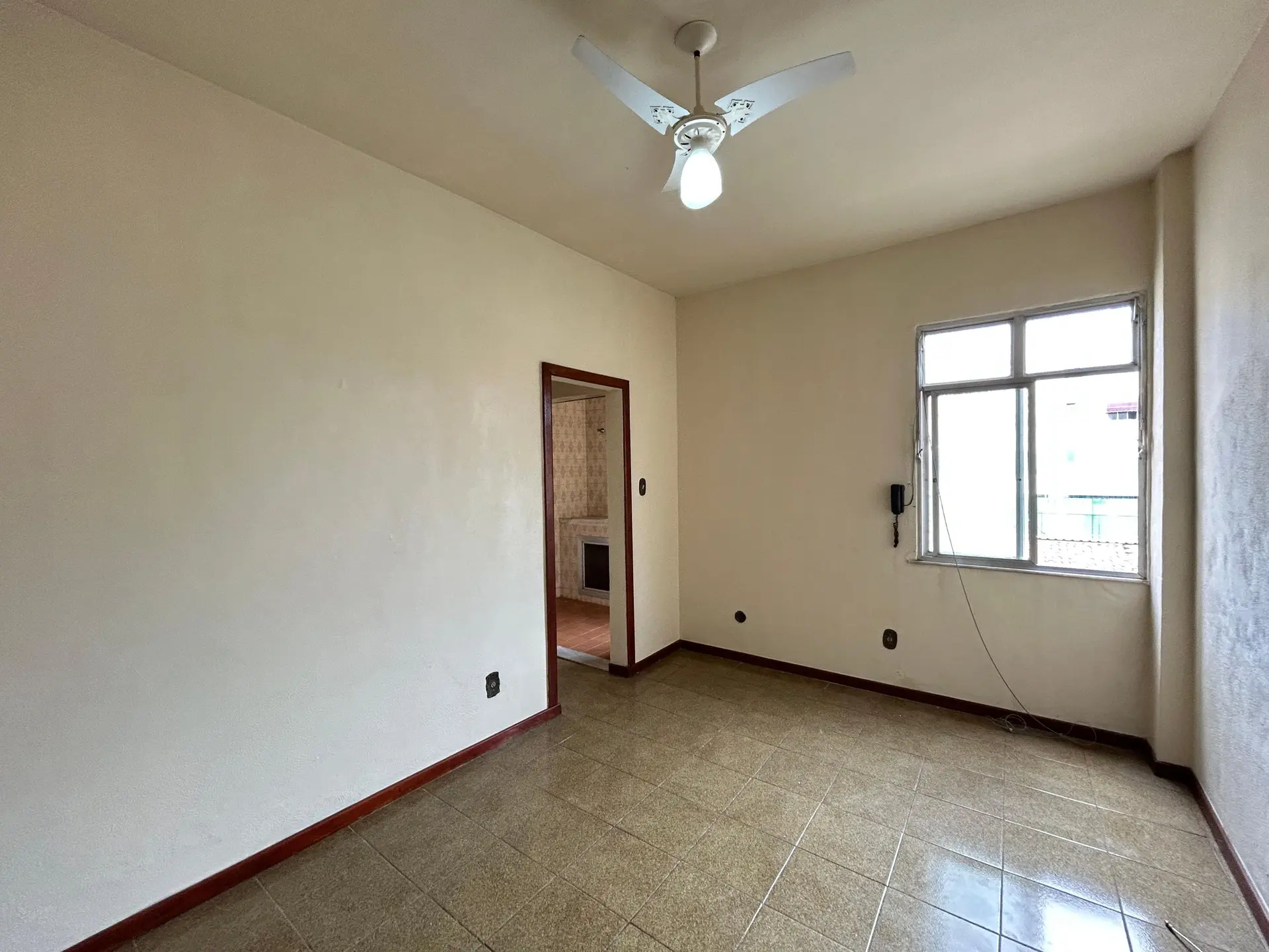 Unfurnished 1-bedroom apartment with 1 parking space — photo 7