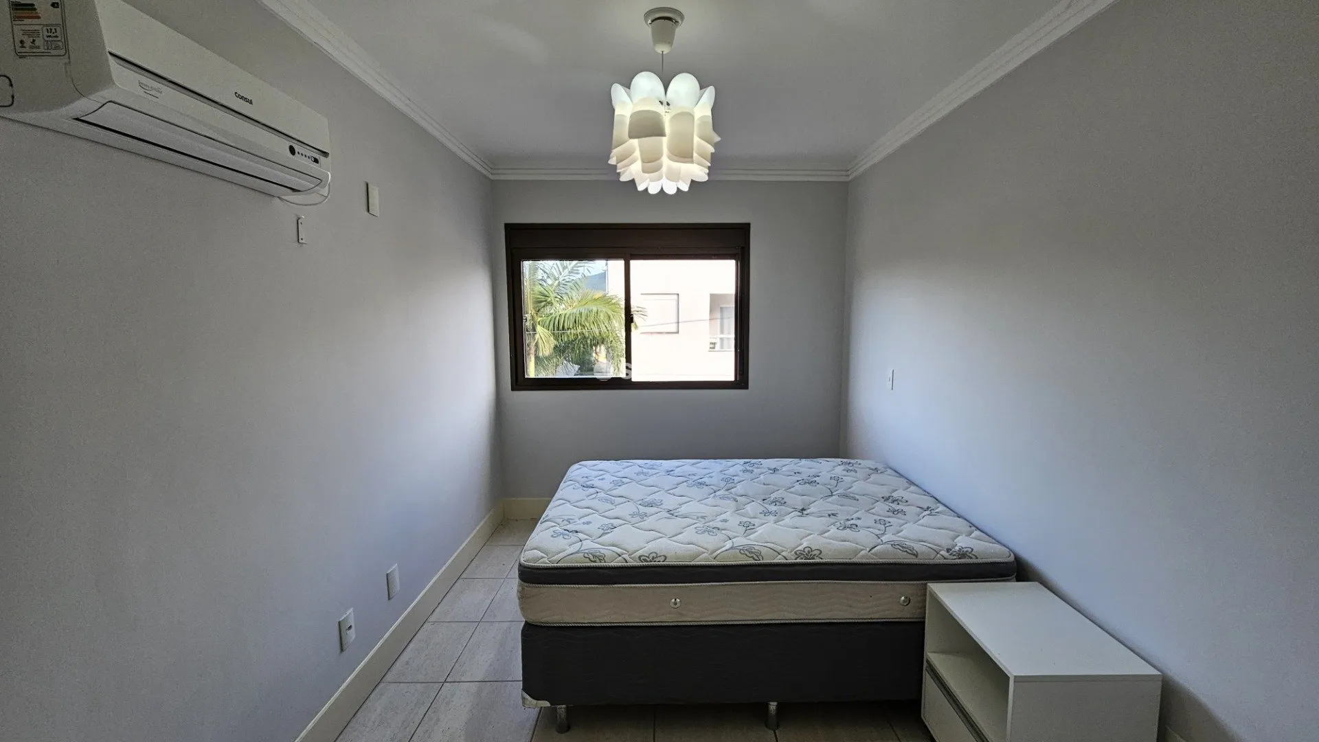 Furnished 1-bedroom apartment with 45 m² and parking space — photo 10