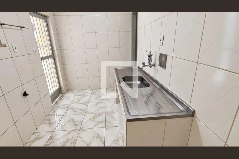 3-bedroom apartment, 1 with its own bathroom, 90 m² — photo 3