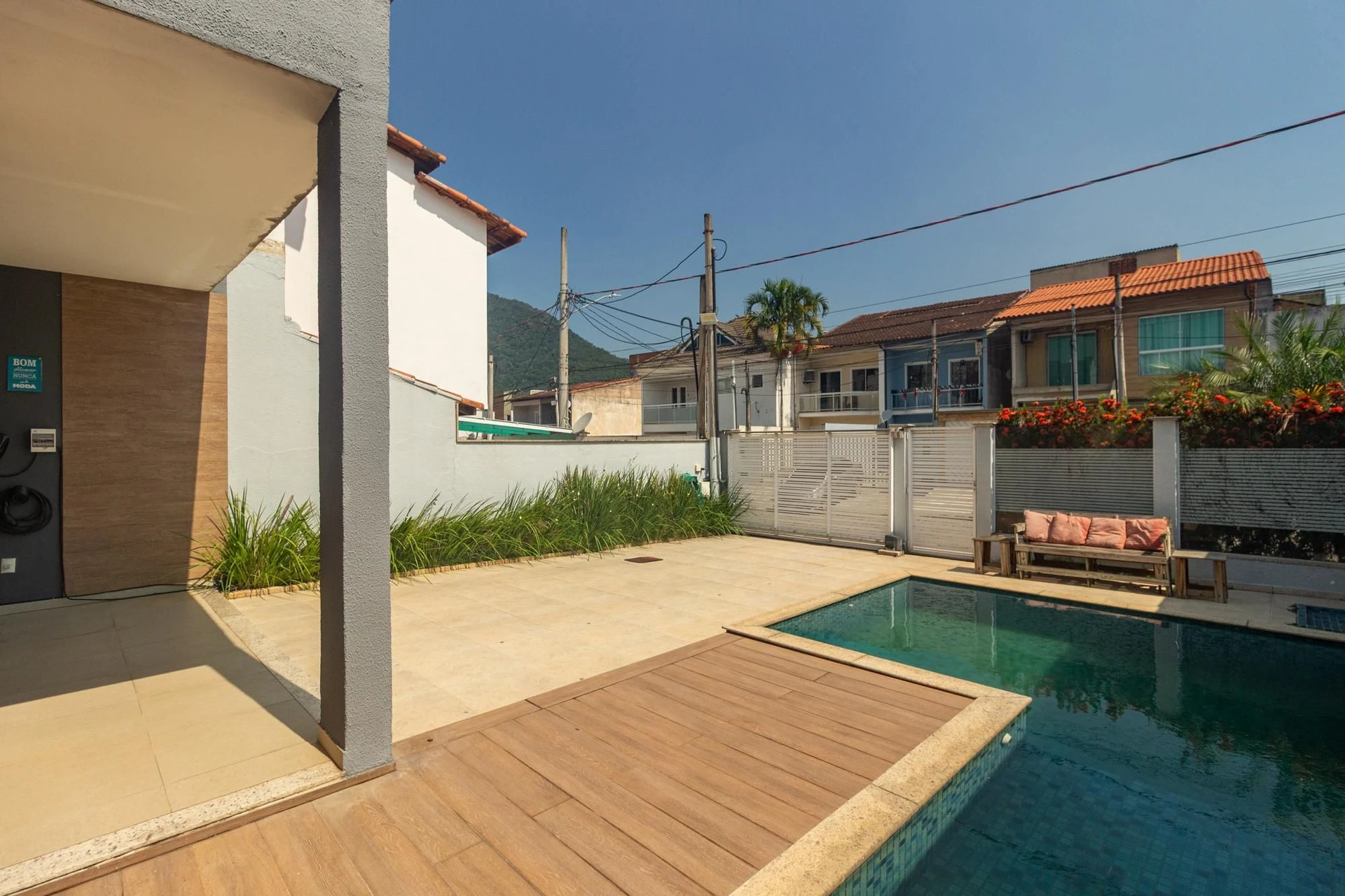 Furnished house, 285 m², with a private pool — photo 28