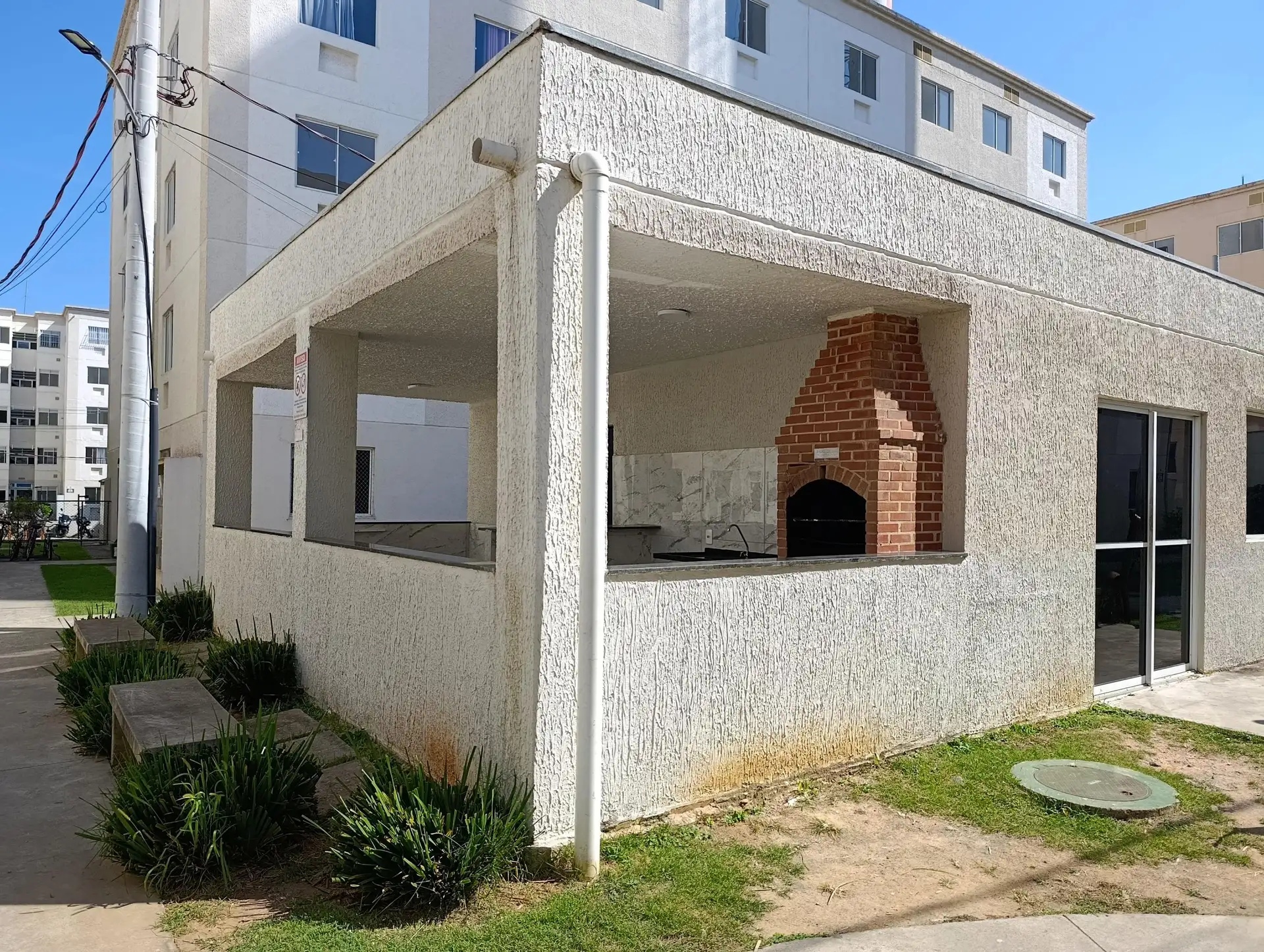 Unfurnished 2-bedroom apartment with 1 bath and 2 parking — photo 18