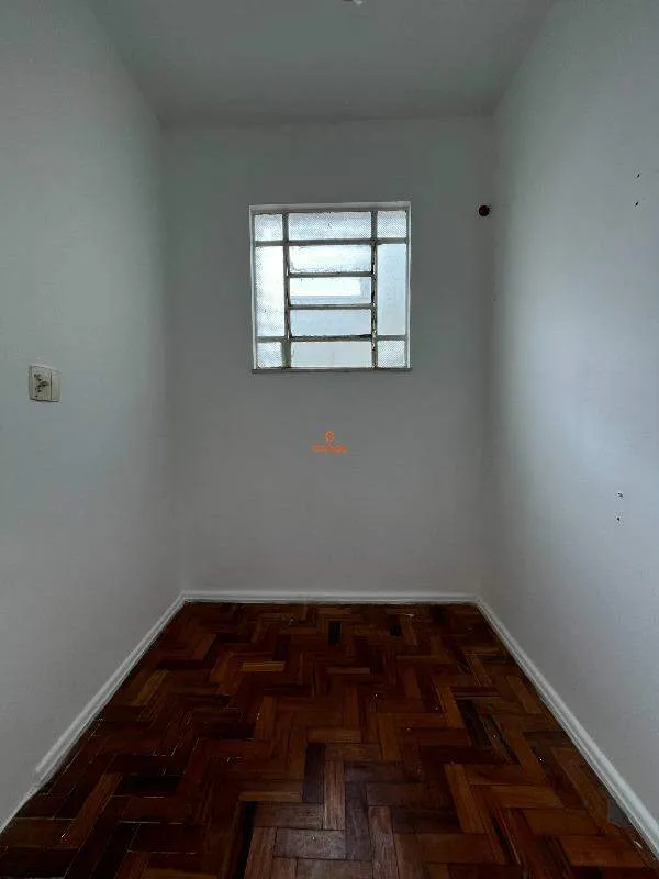Дерев'яна підлога або ламінат та 2 спальні: квартира 70 м² — photo 25