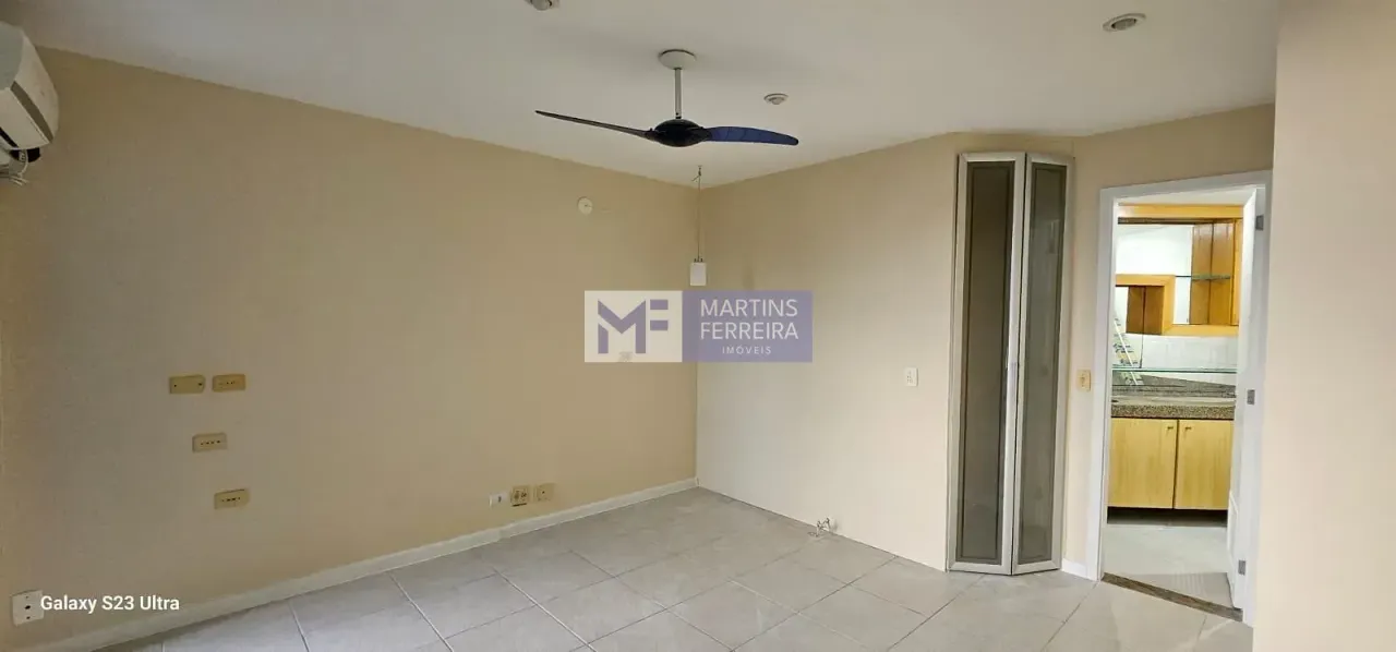 Unfurnished apartment with 3 bedrooms and 5 bathrooms — photo 18