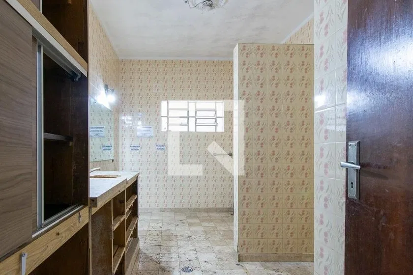 Casa sem mobília de 700 m² com 7 quartos e 6 banheiros — photo 21