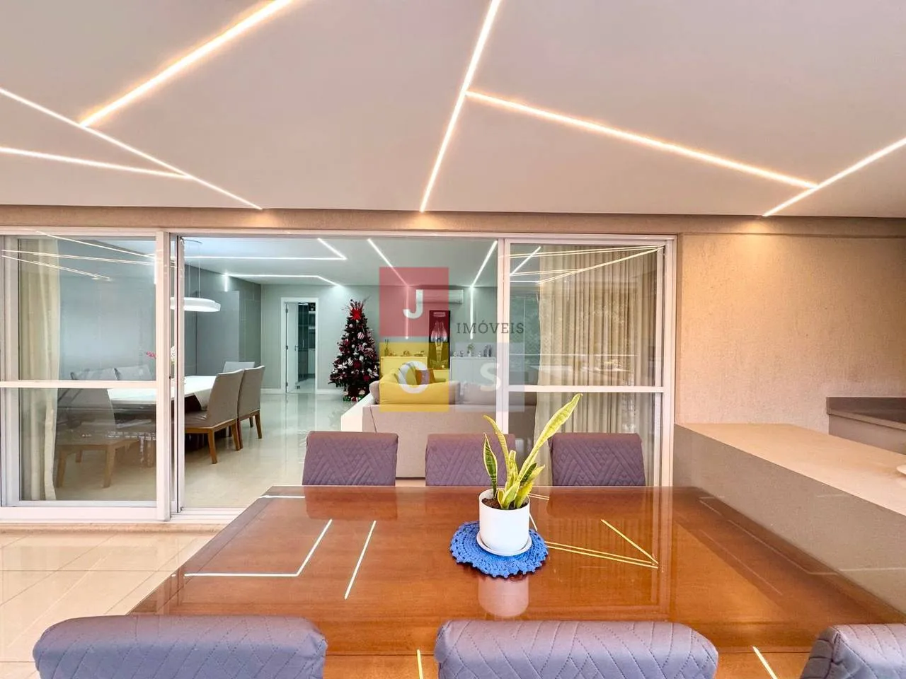 4 quartos e varanda envidraçada: apartamento de 193 m² — photo 9