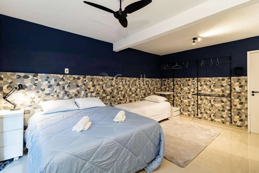 Casa con 4 dormitorios y jardín privado, 2 suites — photo 4