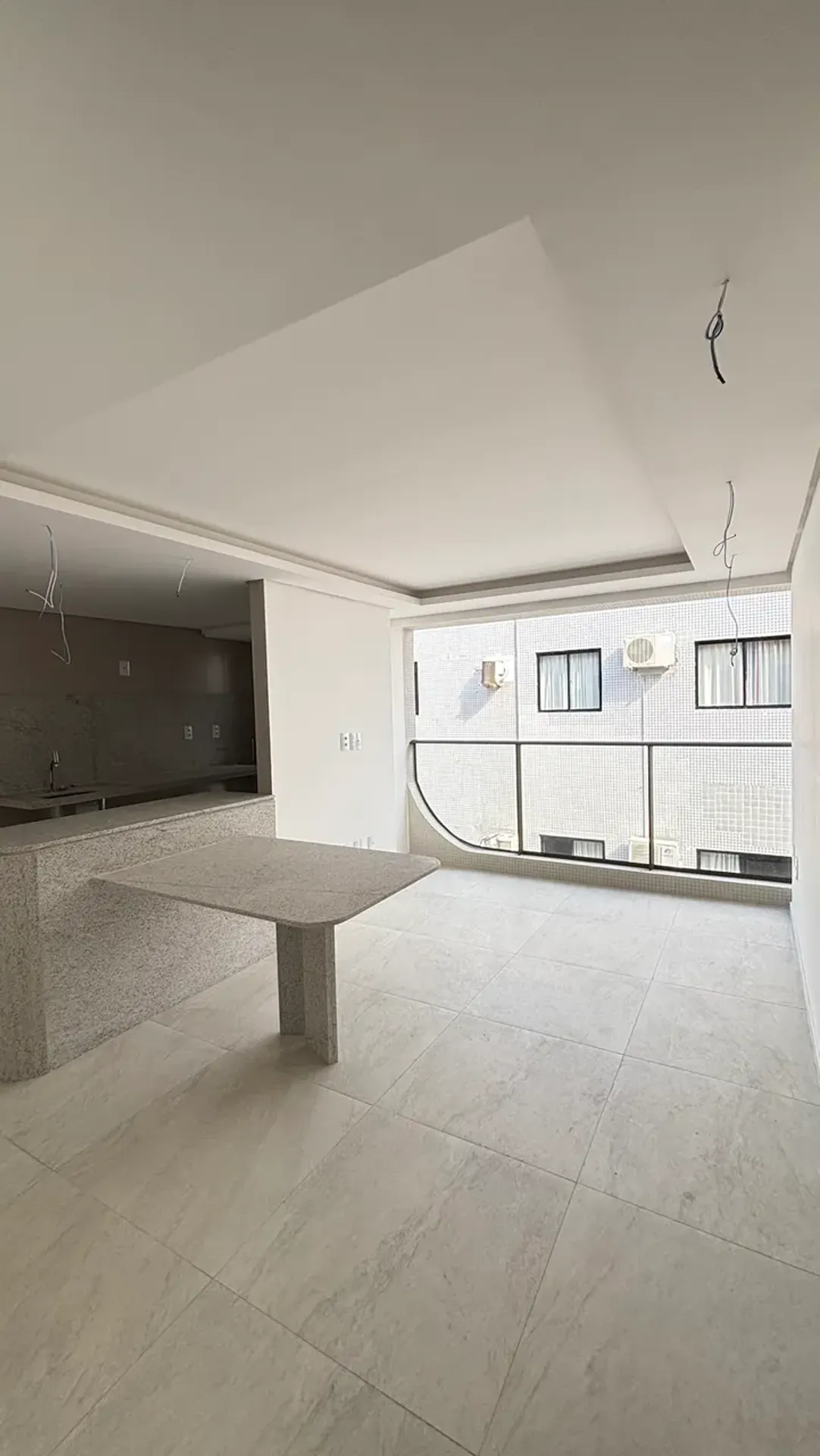 Apartamento de 70 m² com cozinha integrada e 1 vaga