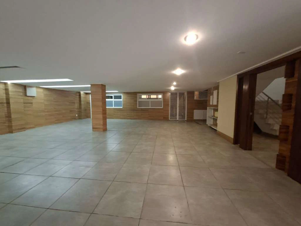 Furnished 1200 m² house with 5 suites and 7 bathrooms — photo 25