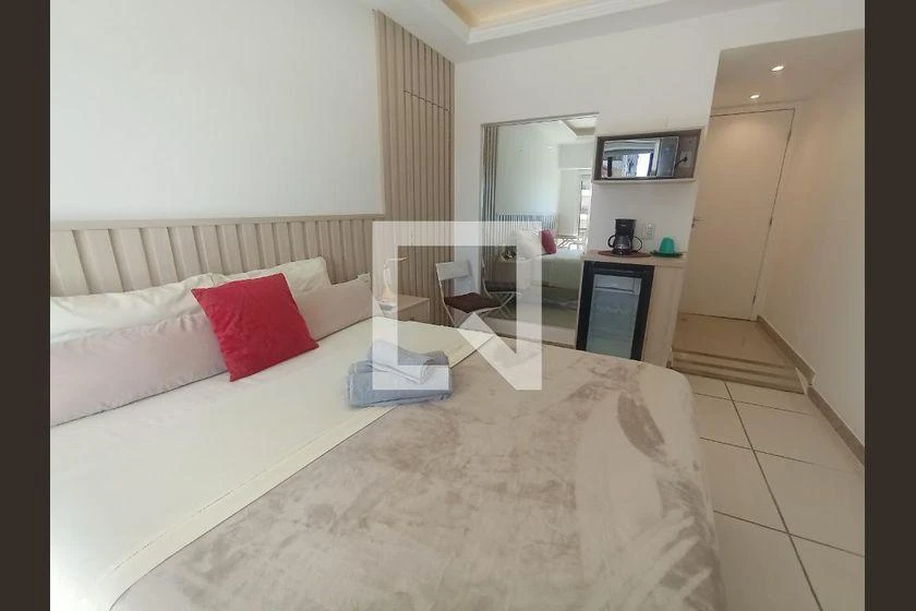 Furnished 30 m² apartment with 1 bedroom and balcony — photo 4