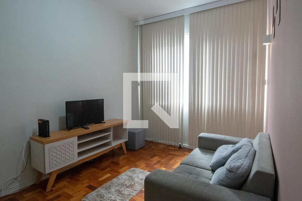 Furnished apartment with 2 bedrooms and 1 bathroom — photo 10