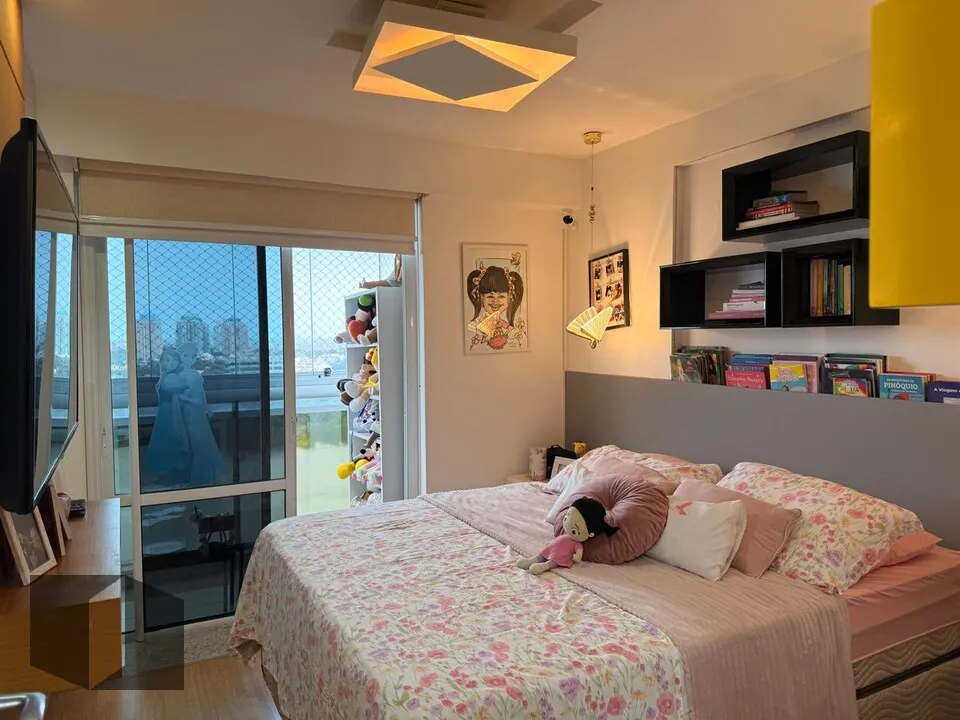 Furnished penthouse with 4 bedrooms and 3 bathrooms — photo 31
