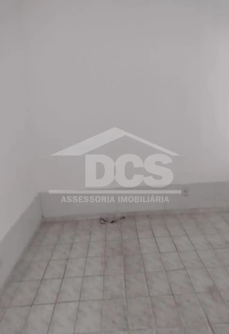 Casa sem mobília com 1 quarto e cozinha separada — photo 5