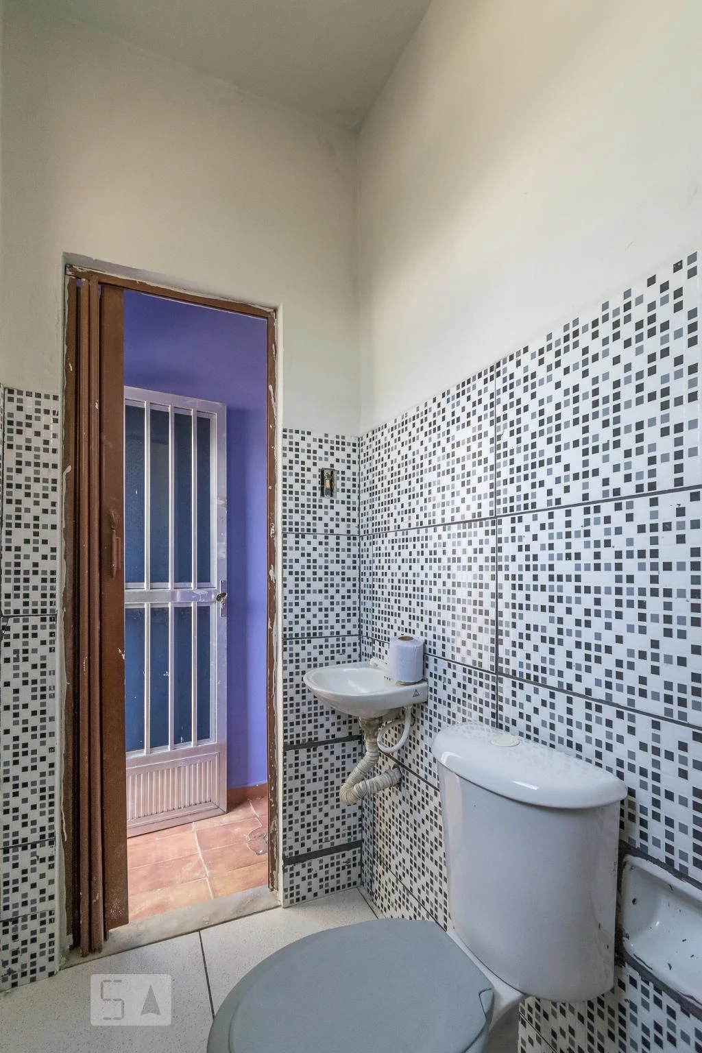 Apartment, 40 m², with a grill on the balcony — photo 9