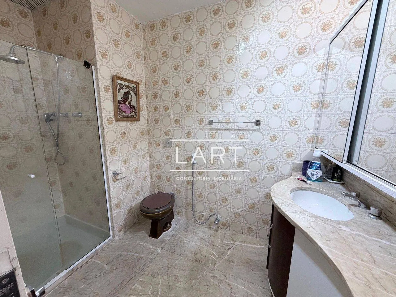 Furnished 4-bedroom apartment with 5 bathrooms — photo 2