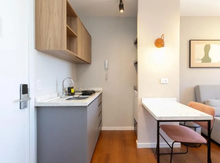 Apartamento mobiliado de 40 m² com 1 dormitório e 1 banheiro — photo 3