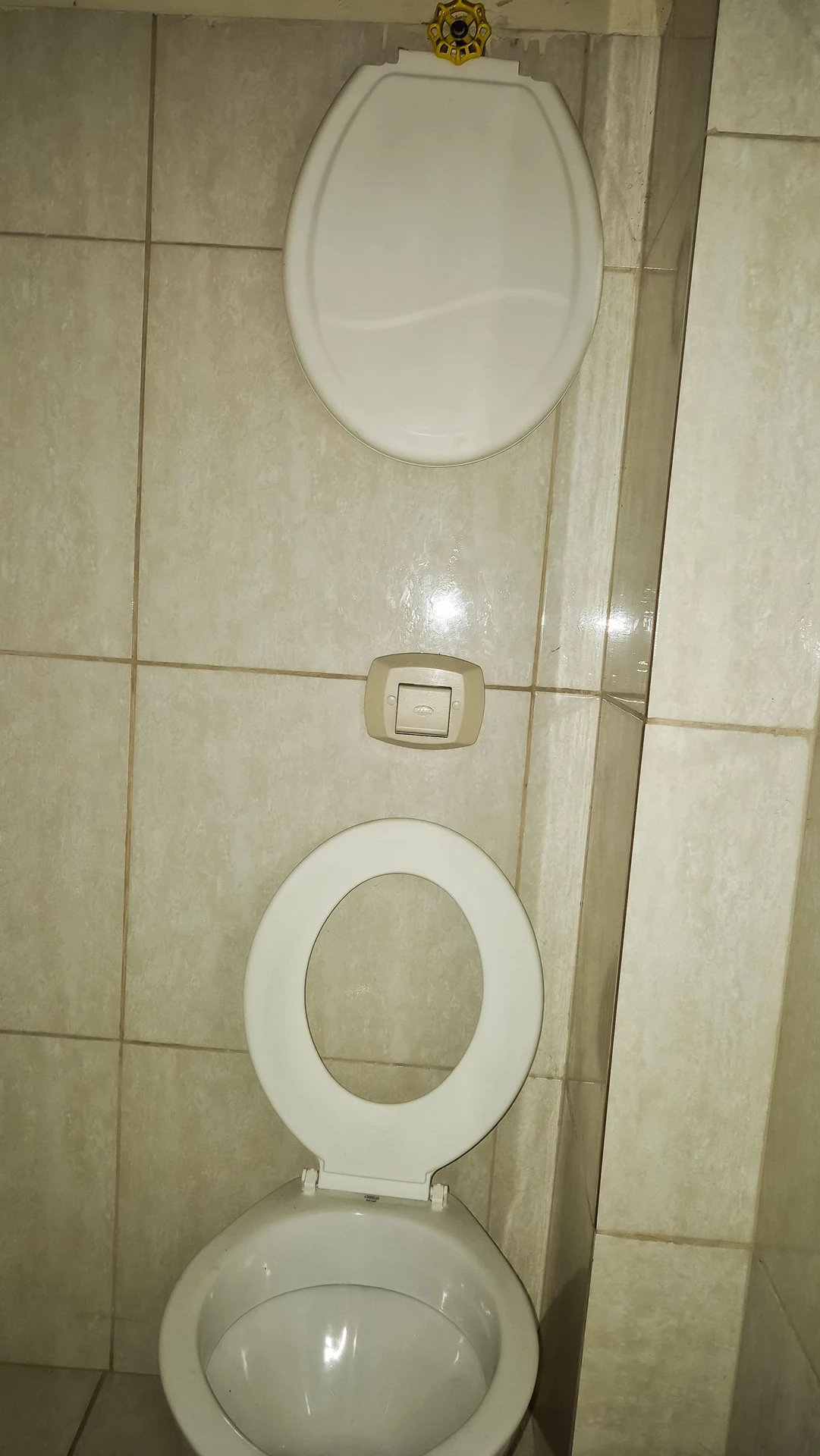 Apartment with no parking, 2 bedrooms and 1 bathroom — photo 45