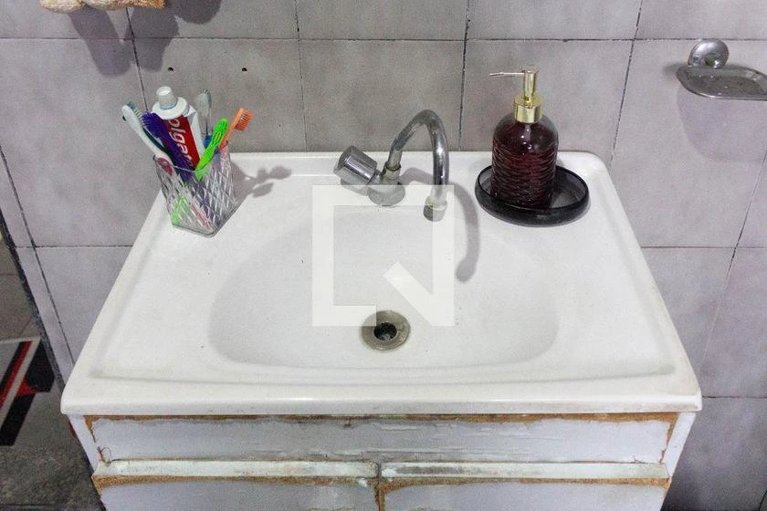 Washing machine in a 2-bedroom house, 43 m² — photo 30