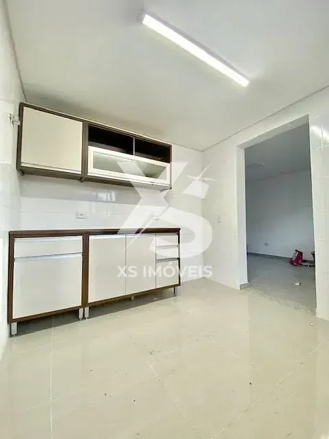 Sobrado com 3 quartos e 4 banheiros para locação — photo 9