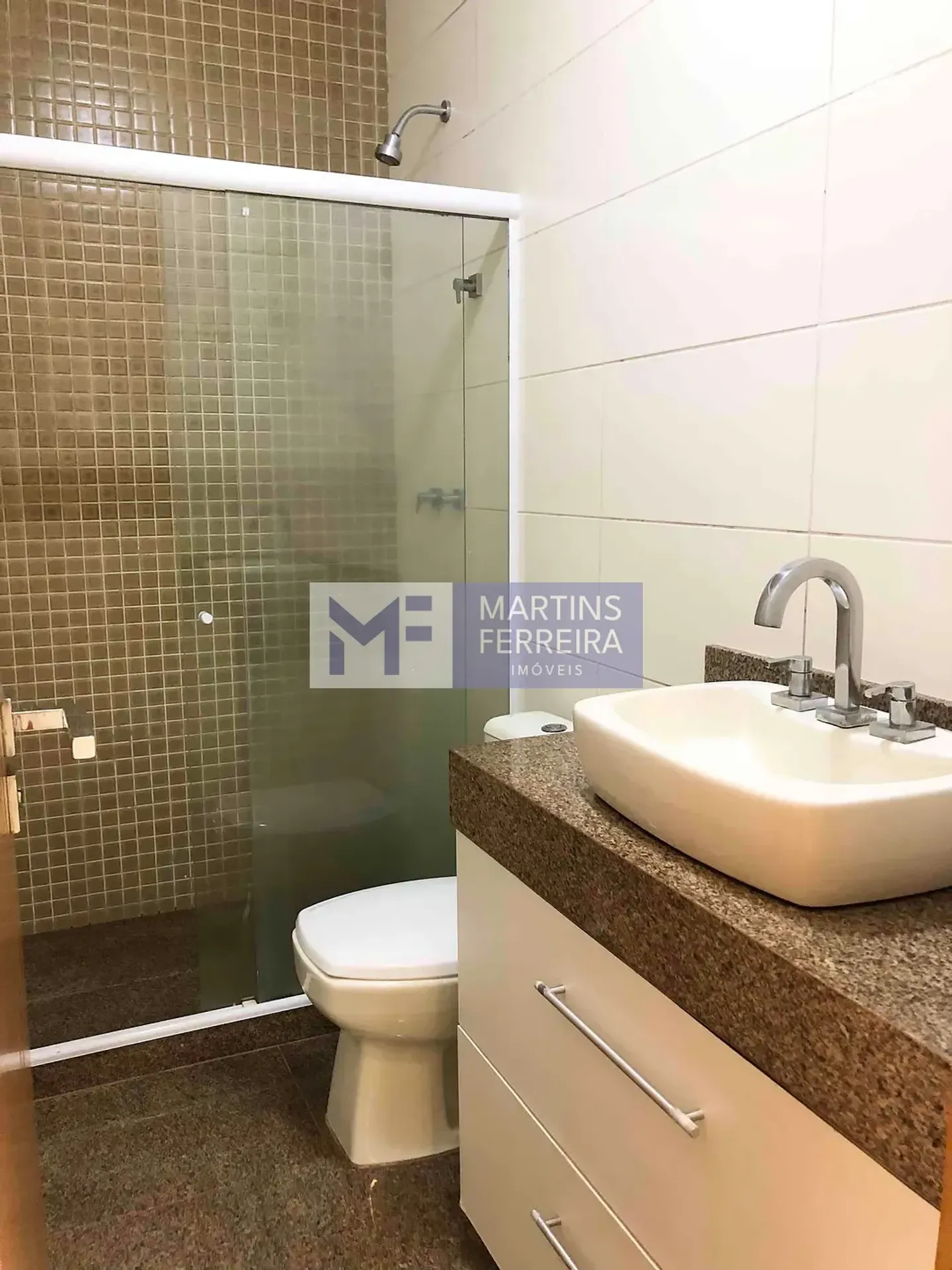 Apartamento no 1º andar com varanda envidraçada — photo 31