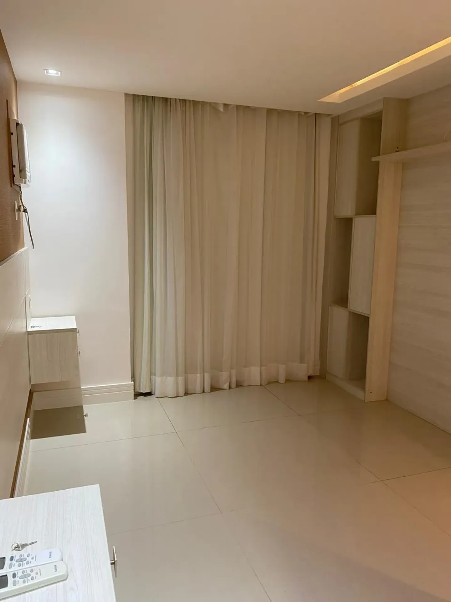 Home office in a 4-bedroom apartment, 110 m² — photo 34