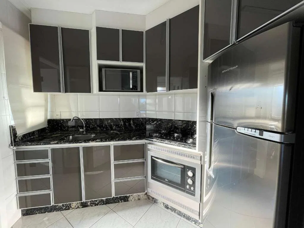 Furnished apartment, 80 m², with a glass-enclosed balcony