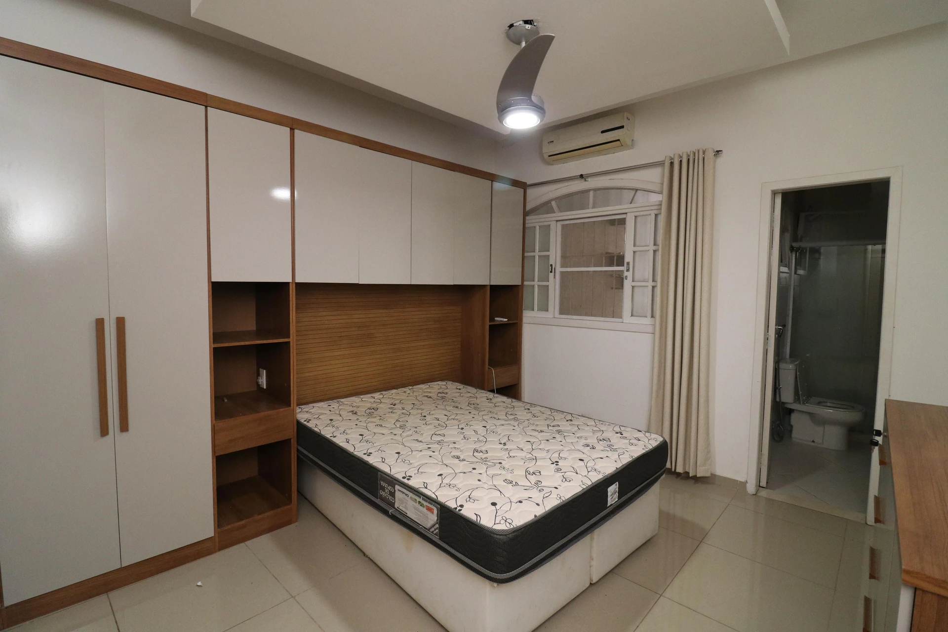Furnished house with 3 bedrooms and a private garden — photo 29