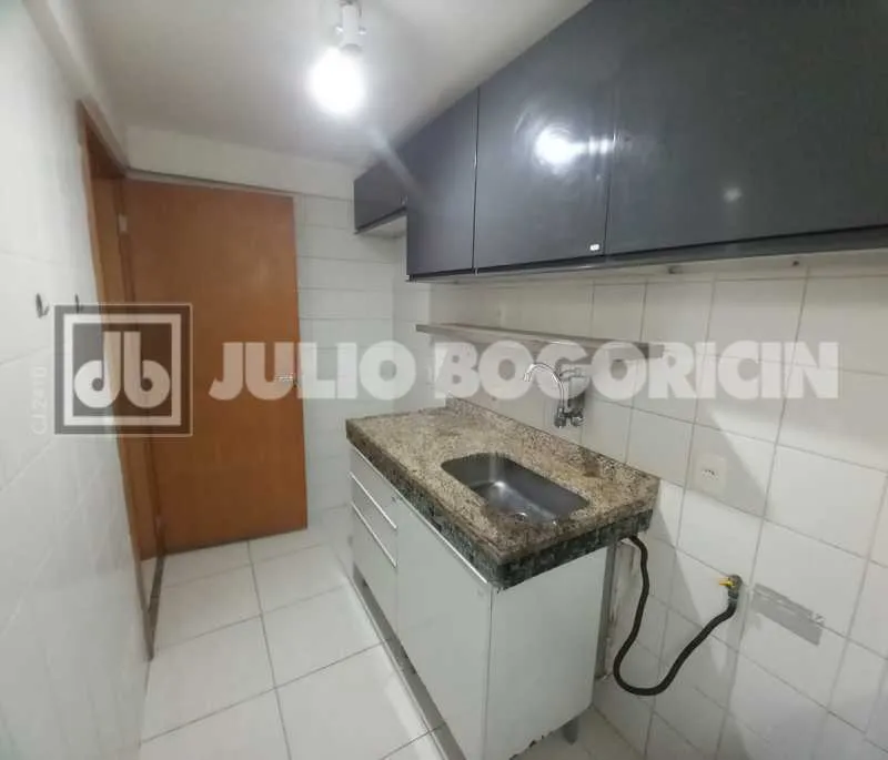 Apartamento com 2 dormitórios e lavanderia com máquina — photo 7