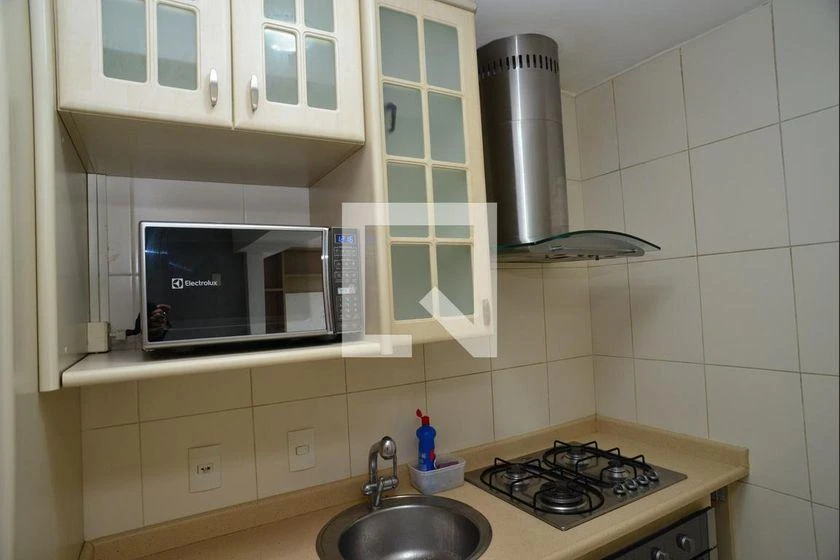 Мебльована квартира з 1 спальнею та басейном — photo 27